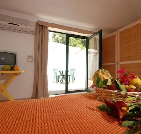 Villaggio Cala Dei Normanni 3* Calatabiano
